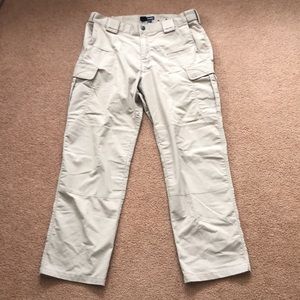 5.11 Men’s Stryke Pants in Khaki EUC